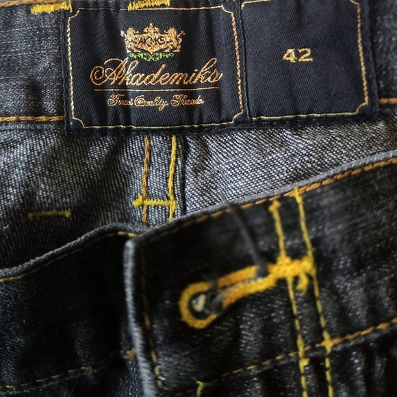 Akademiks Black Relaxed Jeans with Yellow Stitching - Picture 4 of 6